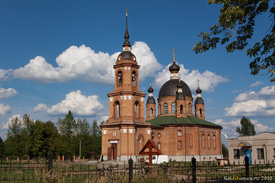 Волгореченск,Красносельский р-он,Церковь Тихона Луховского 1999г