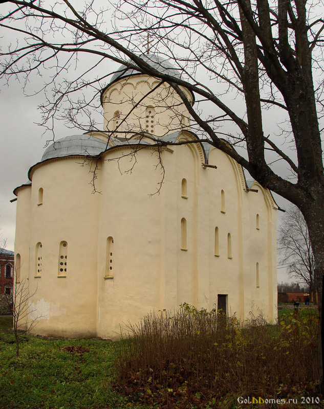 Старая Ладога,Староладожский Свято-Успенский девичий монастырь