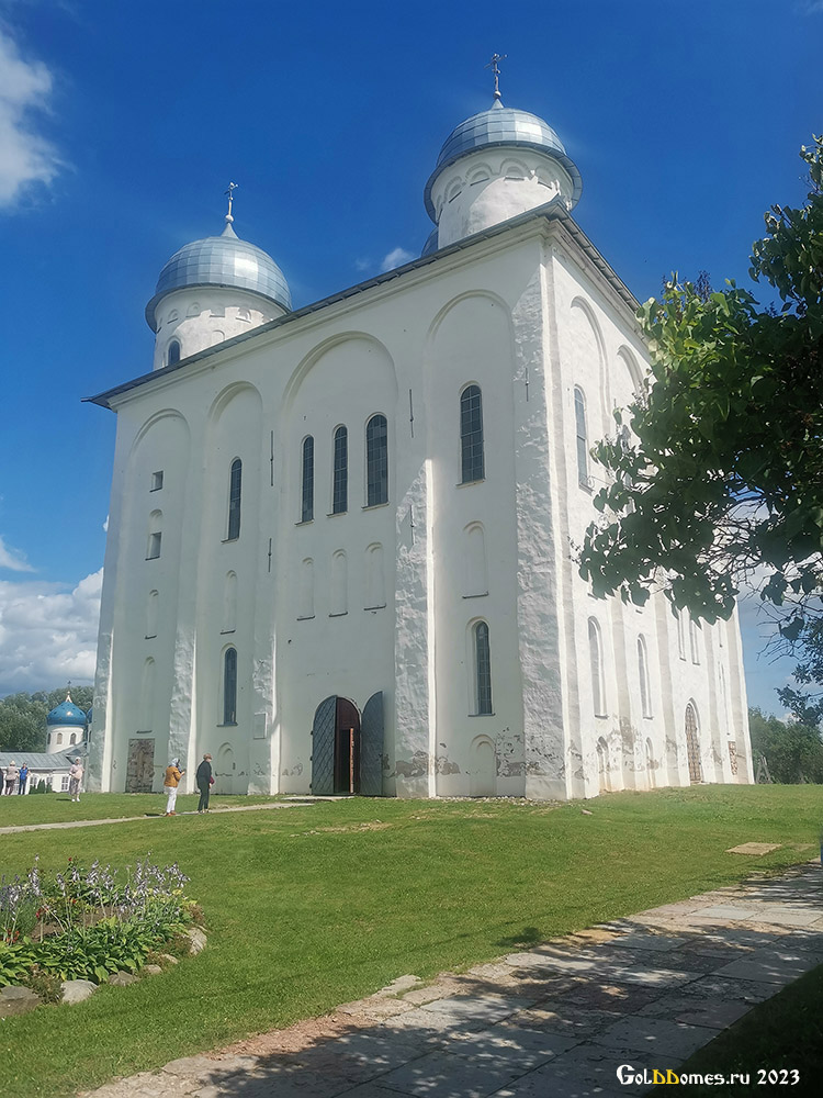 Юрьев мужской монастырь, Георгиевский Собор 1119г