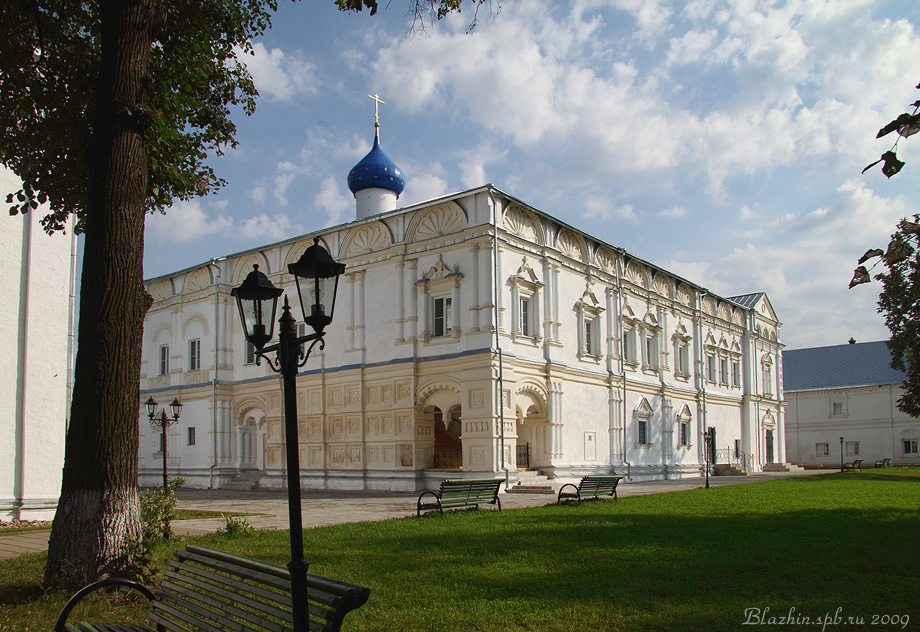 Переславль-Залесский,Троицкий Данилов монастырь 1508 гтрапезная палата с церковью Похвалы Божией Матери