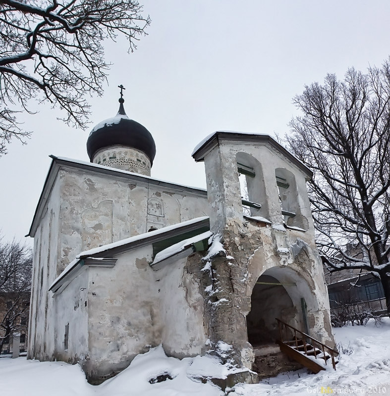 Псков,Церковь Георгия Победоносца со Взвоза 1494г