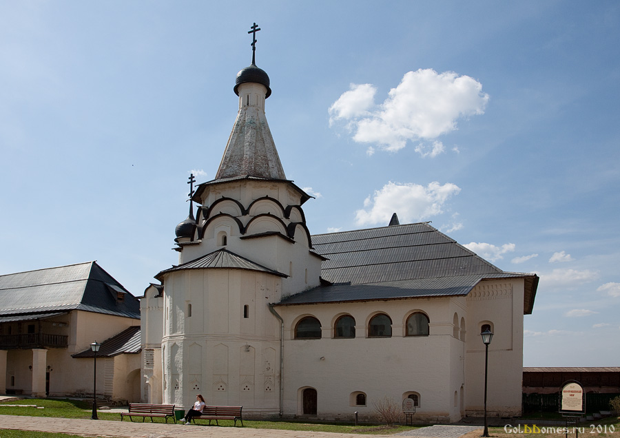 Спасо-Евфимиевский монастырь 1352г,Трапезная церковь Успения Пресвятой Богородицы 1525г